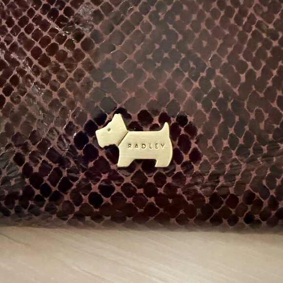 Radley Medium - Bifold Croc Print Dark Brown Leather Wallet - Picture 5 of 5